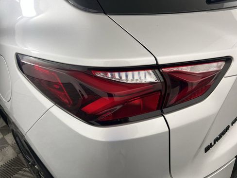 Used 2020 Chevrolet Blazer RS AWD/4WD image 36