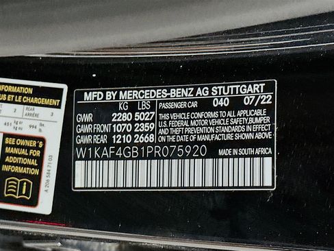 Used 2023 Mercedes-Benz C 300 Sedan image 12