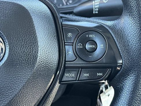 Used 2024 Toyota Corolla LE FWD image 29