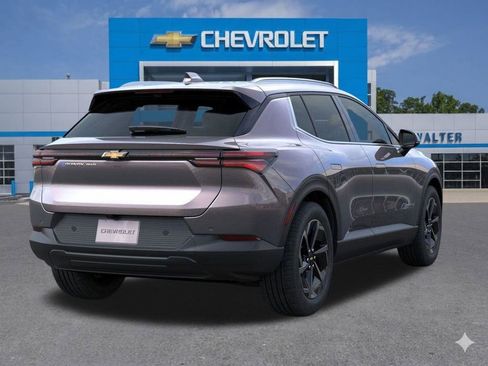 New 2026 Chevrolet Equinox EV LT image 5