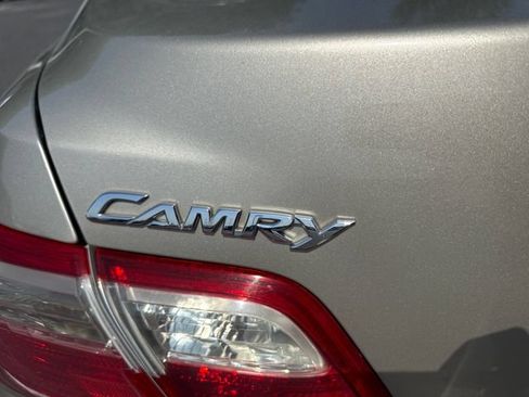 Used 2007 Toyota Camry LE FWD image 14