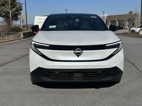New 2026 Nissan Leaf SV+ w/ Illuminated Package FWD image 7