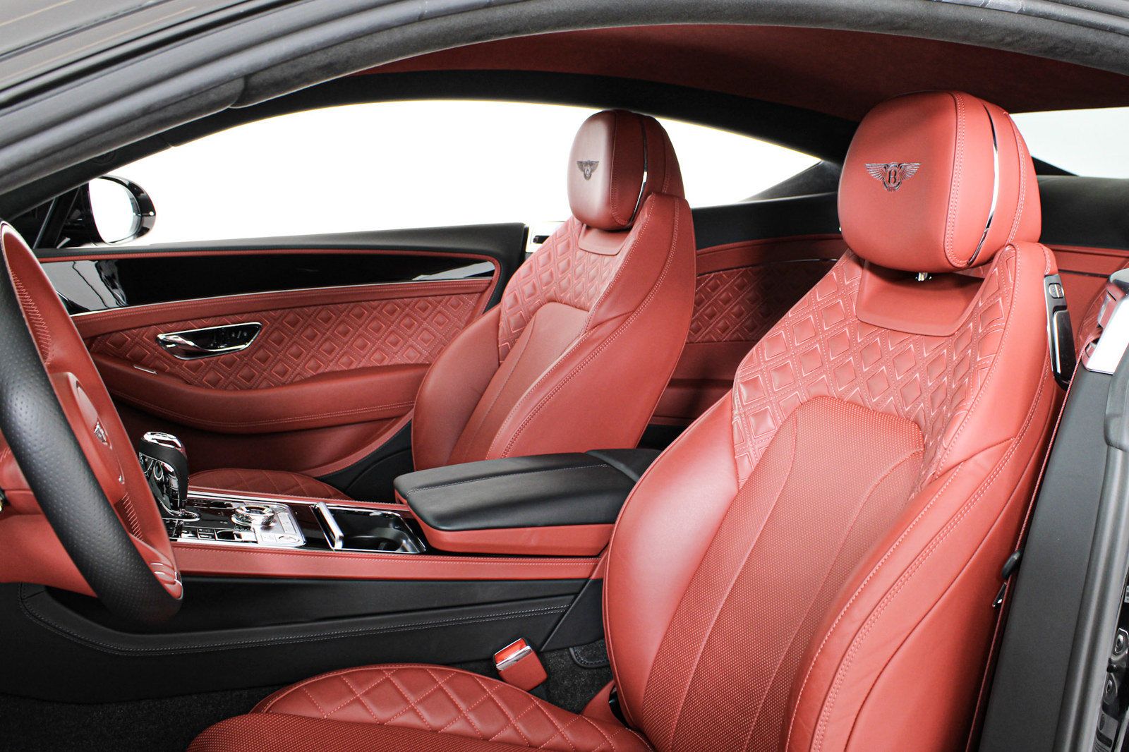 Used 2024 Bentley Continental GT Speed AWD/4WD image 32