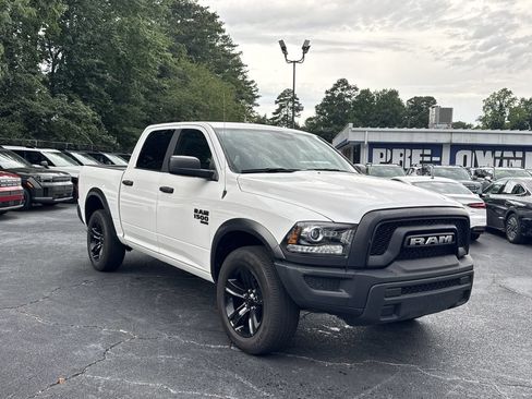 Used 2024 RAM 1500 Warlock AWD/4WD image 3