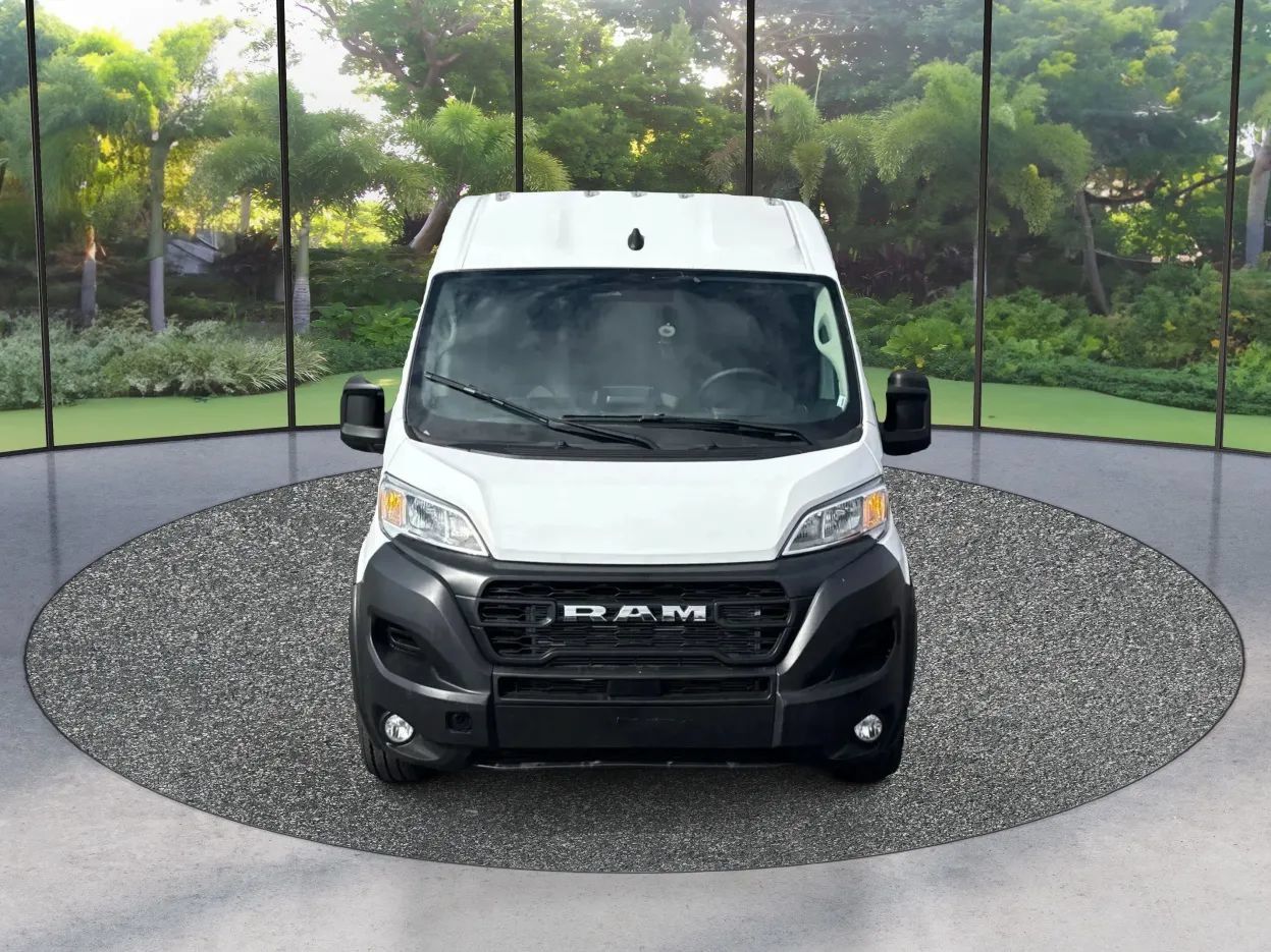 Used 2025 RAM ProMaster 3500 w/ Convenience Group FWD image 2