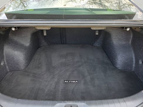 Used 2024 Nissan Altima 2.5 SR image 7