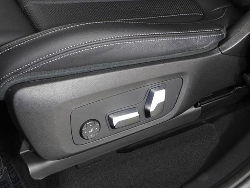 Used 2024 BMW X3 sDrive30i w/ M Sport Package image 23