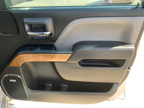 Used 2015 Chevrolet Silverado 1500 LTZ w/ LTZ Plus Package AWD/4WD image 13