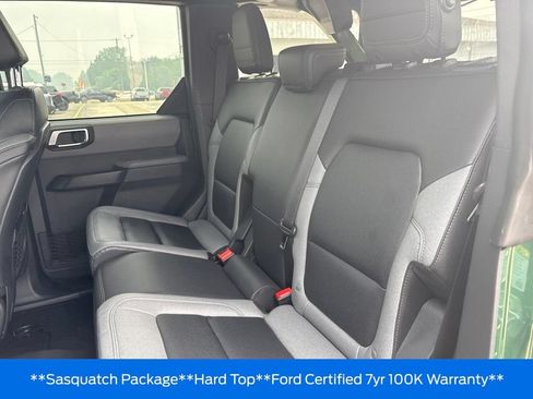 Used 2023 Ford Bronco Big Bend w/ Sasquatch Package AWD/4WD image 29