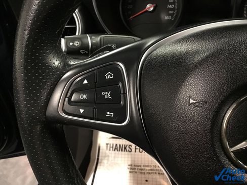 Used 2018 Mercedes-Benz C 300 4MATIC Sedan image 44