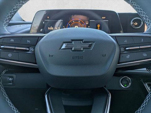 New 2026 Chevrolet Traverse LT image 14