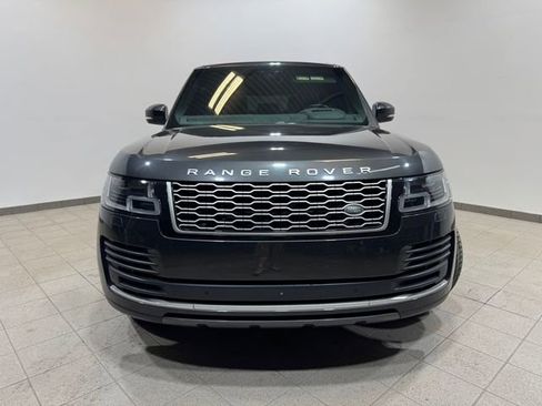 Used 2018 Land Rover Range Rover Supercharged image 2
