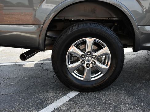 Used 2019 Ford F150 Lariat w/ Equipment Group 502A Luxury AWD/4WD image 35