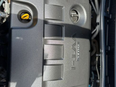 Used 2013 Toyota Corolla L FWD image 43