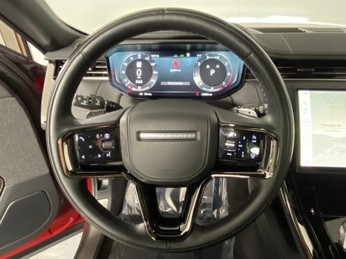 Used 2024 Land Rover Range Rover Sport Dynamic SE image 11