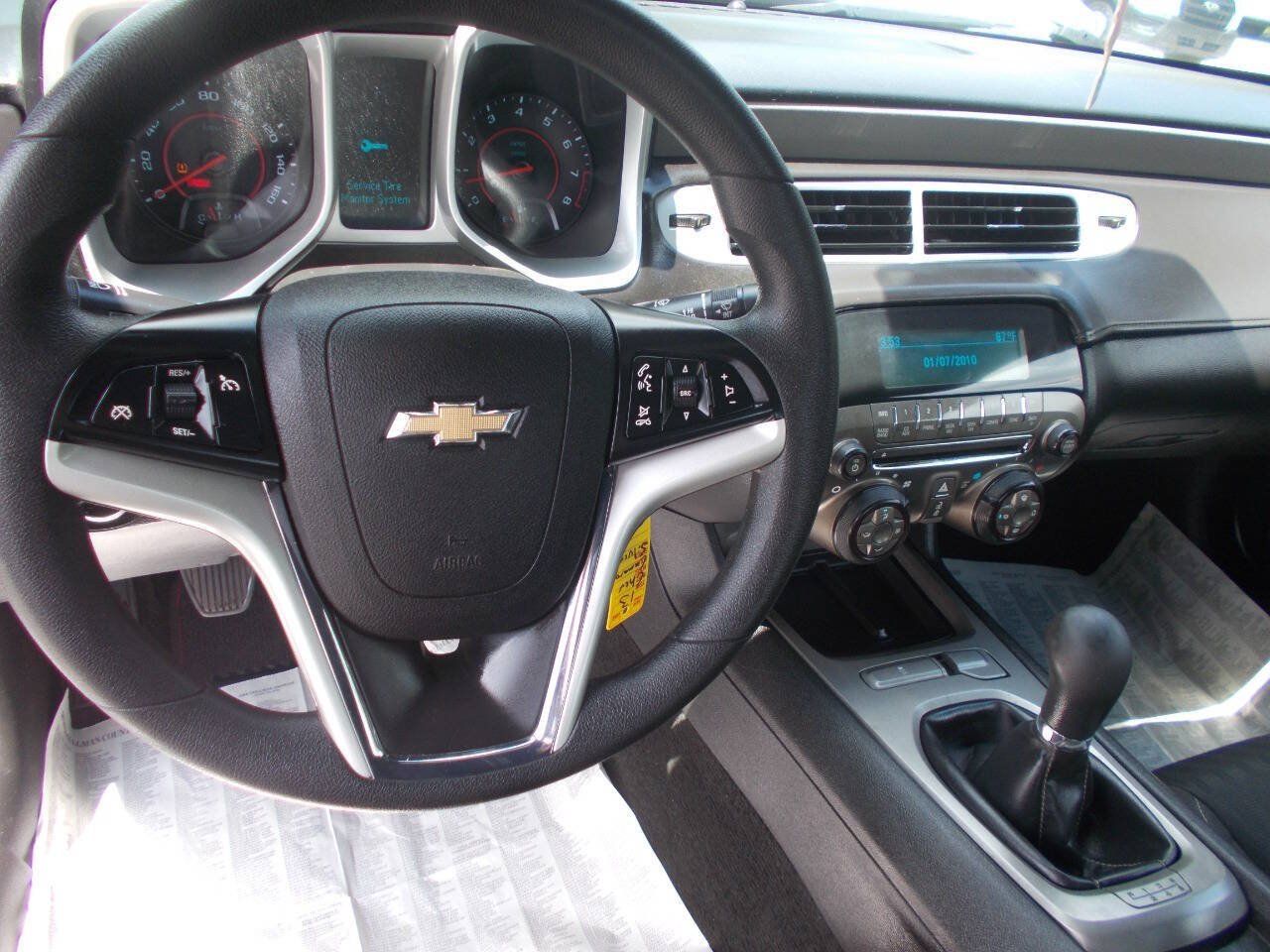 Used 2013 Chevrolet Camaro LS RWD image 6
