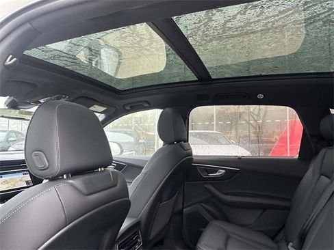 New 2026 Audi Q7 3.0T Premium Plus image 7