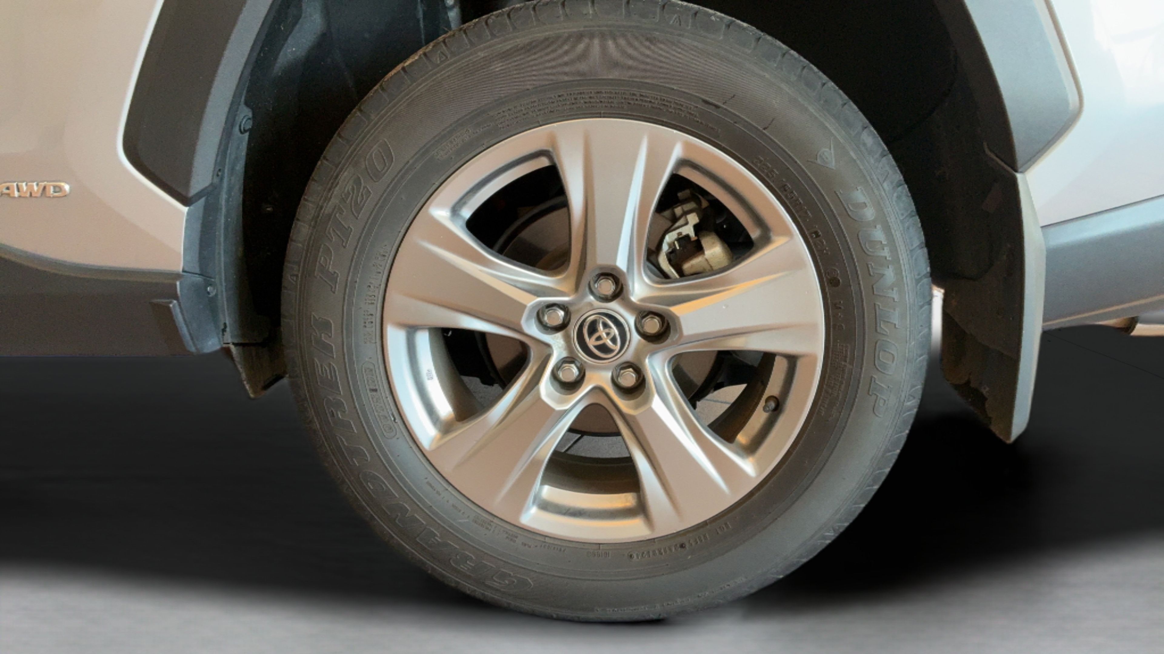 Certified 2024 Toyota RAV4 LE AWD/4WD image 37