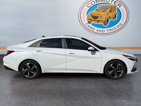 Used 2021 Hyundai Elantra Limited w/ Cargo Package image 6