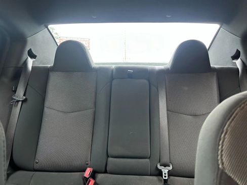 Used 2013 Dodge Avenger SE image 13