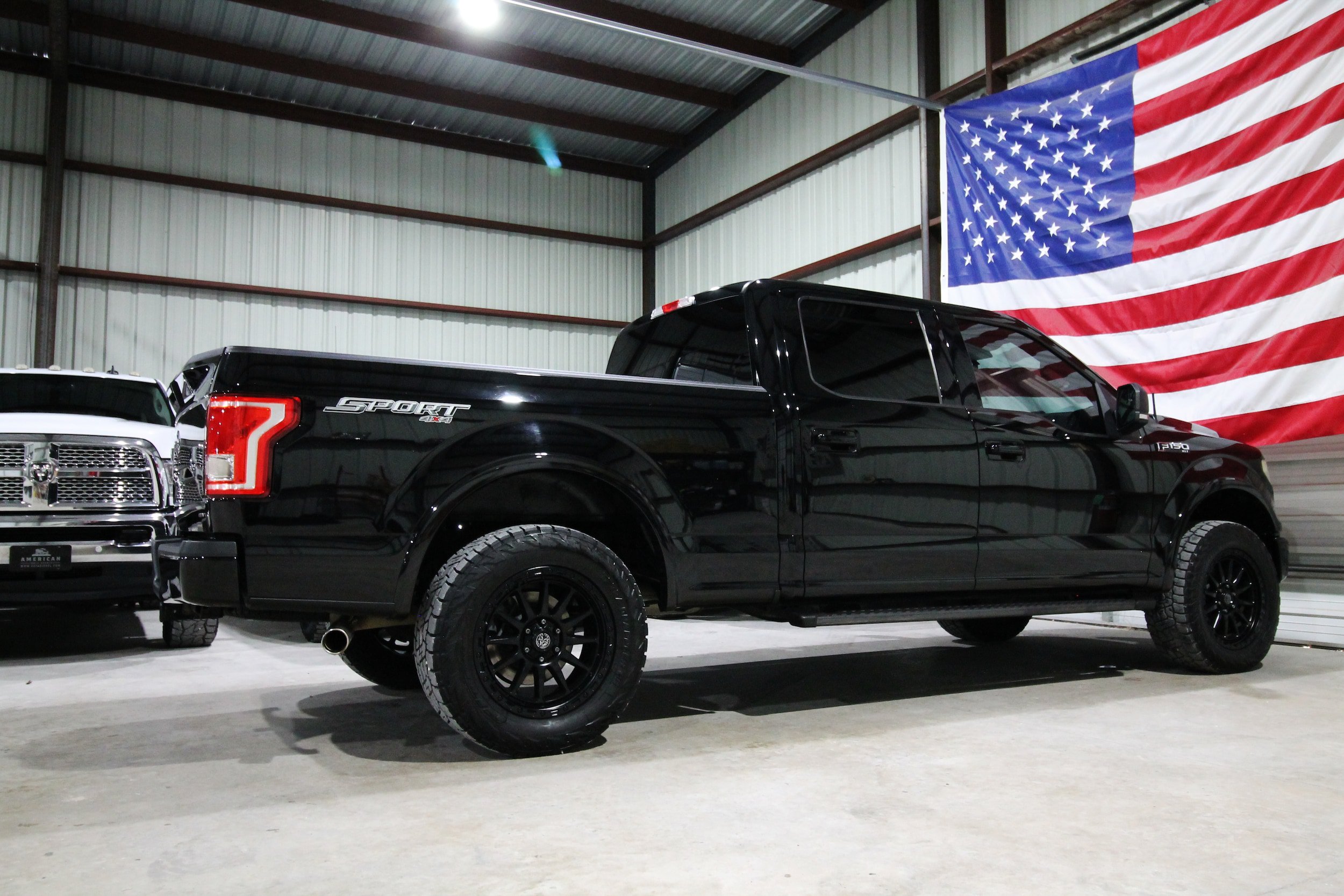 Used 2016 Ford F150 XLT w/ Equipment Group 301A Mid AWD/4WD image 12