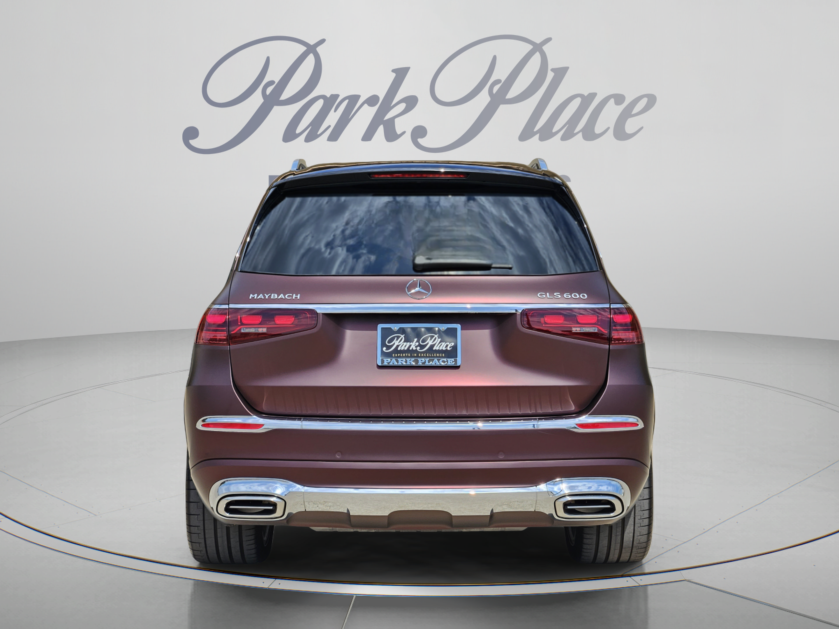 Used 2025 Mercedes-Benz Maybach GLS 600 4MATIC image 4