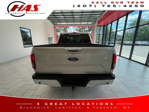 Used 2018 Ford F150 Lariat w/ Equipment Group 502A Luxury AWD/4WD image 4