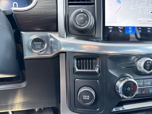 Used 2025 Ford F150 Lariat w/ Equipment Group 502A High image 26