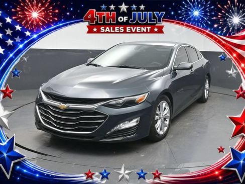 Used 2020 Chevrolet Malibu LT FWD image 1