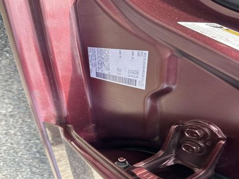 Used 2024 Nissan Altima 2.5 SV FWD image 23