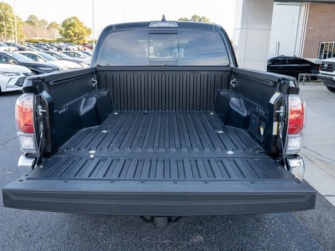 Certified 2023 Toyota Tacoma TRD Off-Road image 17