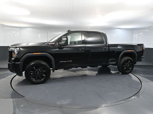 Used 2025 GMC Sierra 3500 AT4 AWD/4WD image 12