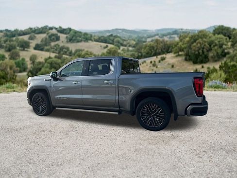 Used 2022 GMC Sierra 1500 Denali w/ Denali Reserve Package AWD/4WD image 7