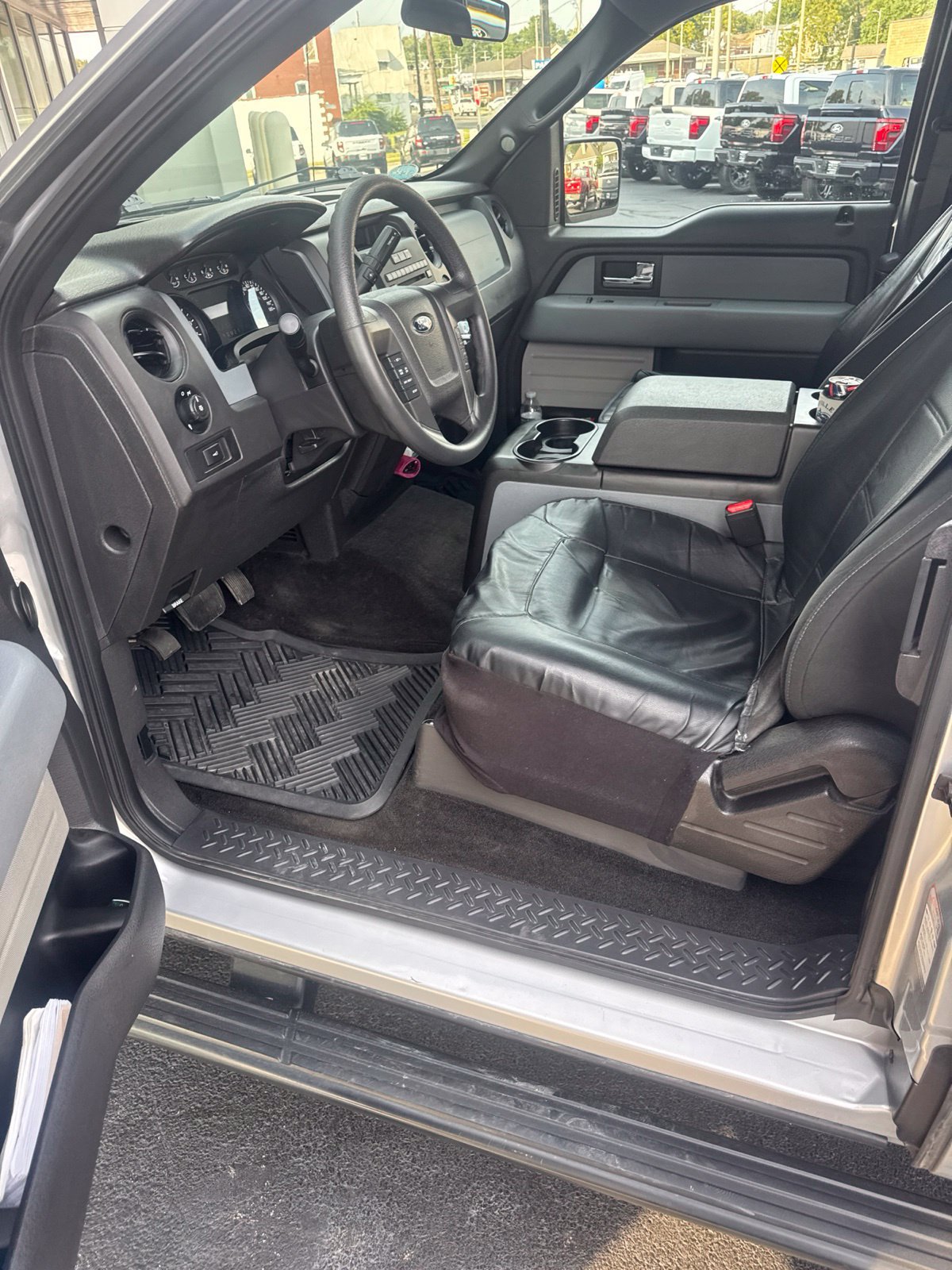 Used 2014 Ford F150 STX w/ Equipment Group 201A Mid RWD image 8