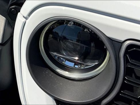 New 2025 Jeep Gladiator Rubicon w/ Safety Group image 11