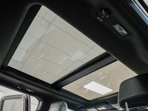 Certified 2023 Ford F150 Lariat w/ Equipment Group 502A High image 44