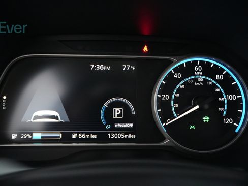 Used 2024 Nissan Leaf SV Plus FWD image 7