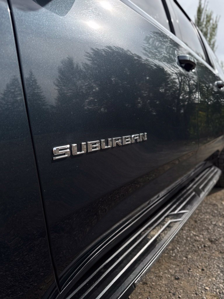 Used 2021 Chevrolet Suburban LT AWD/4WD image 47