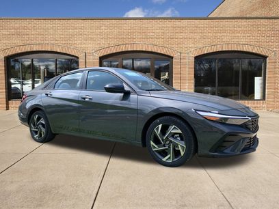 New 2025 Hyundai Elantra Sport