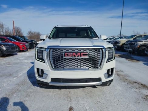 Used 2024 GMC Yukon XL Denali image 20
