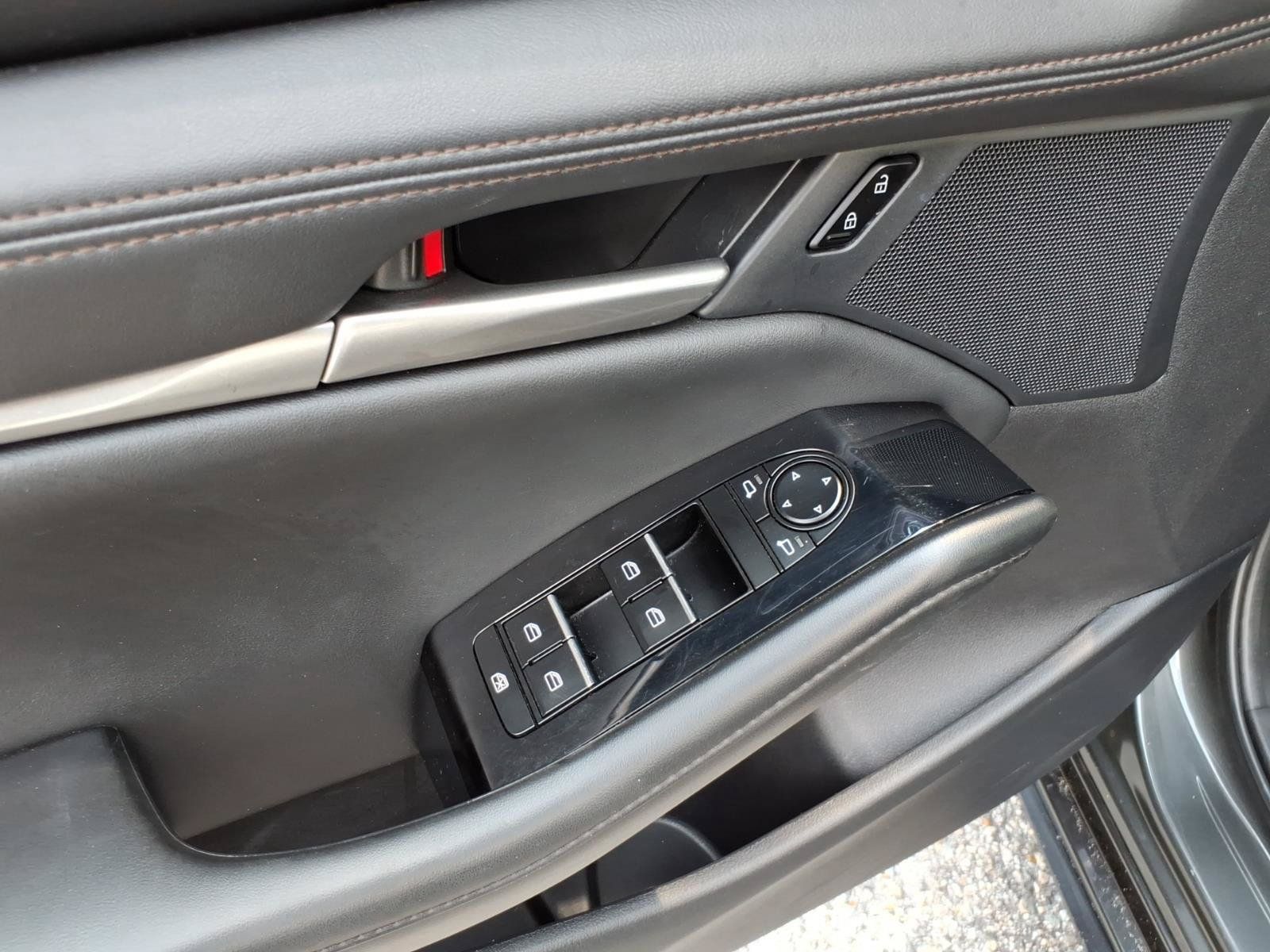 Used 2024 MAZDA MAZDA3 s FWD image 13