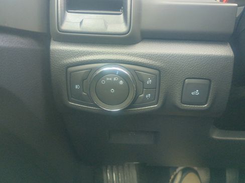 Certified 2019 Ford Ranger XL w/ Equipment Group 101A Mid image 19