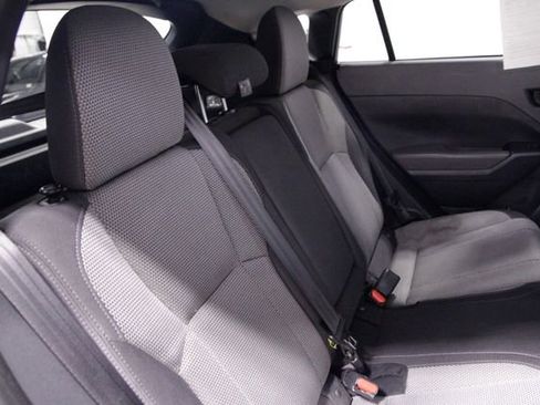 Used 2024 Subaru Crosstrek 2.0i Premium image 17