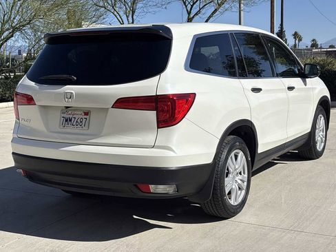 Used 2016 Honda Pilot LX image 3