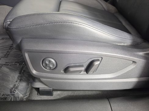 Used 2018 Audi Q5 Prestige AWD/4WD image 15