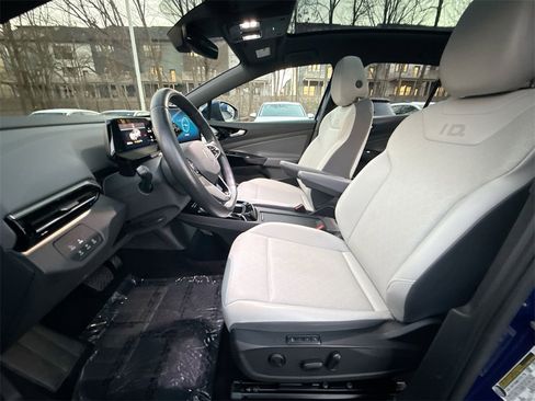 Used 2021 Volkswagen ID.4 Pro S image 13