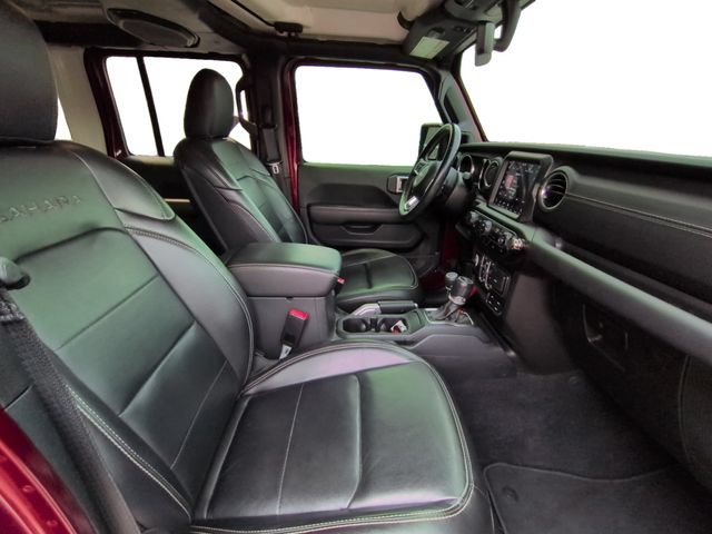 Used 2021 Jeep Wrangler Unlimited Sahara w/ Cold Weather Group AWD/4WD image 23