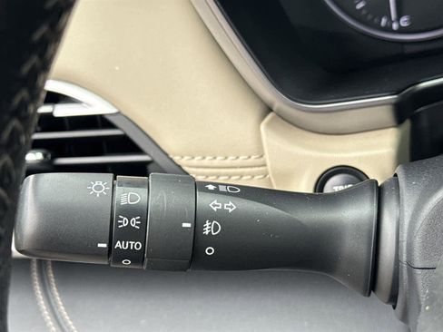 Used 2021 Subaru Outback Limited w/ Popular Package #2 image 23