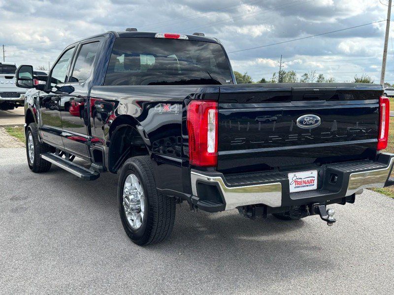 Used 2025 Ford F350 XLT AWD/4WD image 6