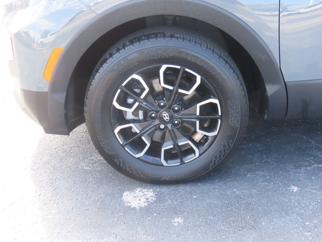 Used 2024 Hyundai Santa Cruz SEL w/ Activity Package AWD/4WD image 6